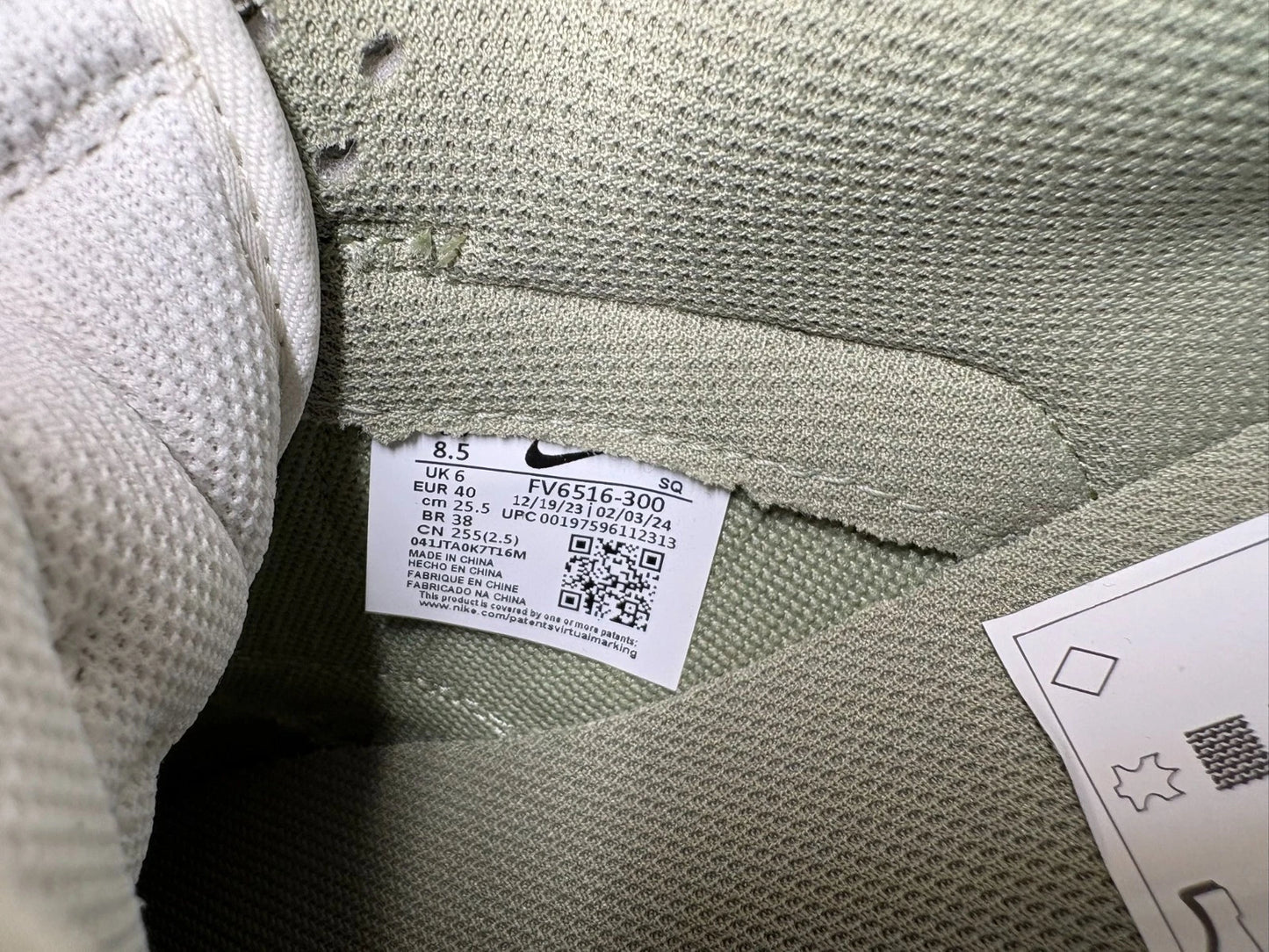 NIKE Dunk Low Safari Oil Grün Damen Sneaker FV6516-300 - mit Box OHNE Deckel