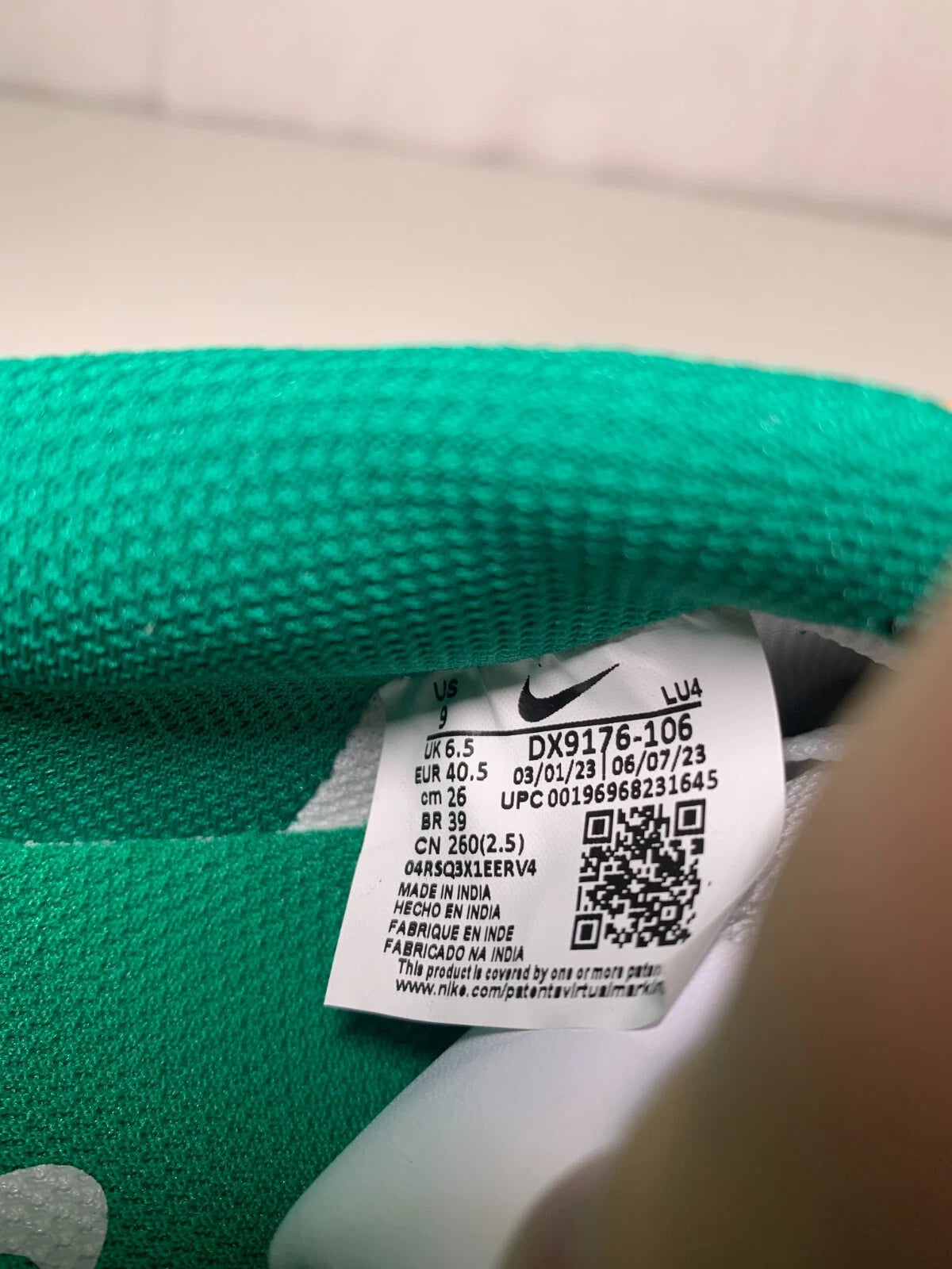 NIKE Gamma Force Malachite Damen Sneaker DX9176-106 - mit Box OHNE Deckel
