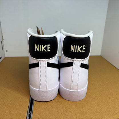 NIKE Blazer Mid 77 Next Nature Sneaker DO1344-101 - mit Box OHNE Deckel