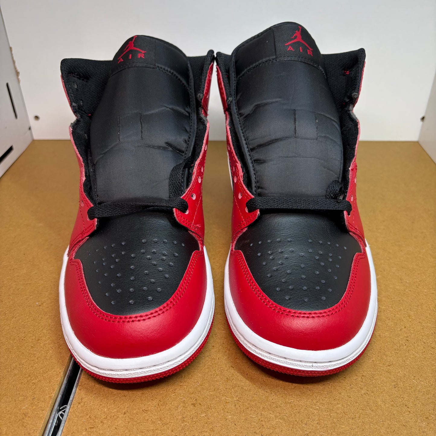 Jordan 1 Mid Air Gym Sneaker DQ8426-061 - mit Box OHNE Deckel