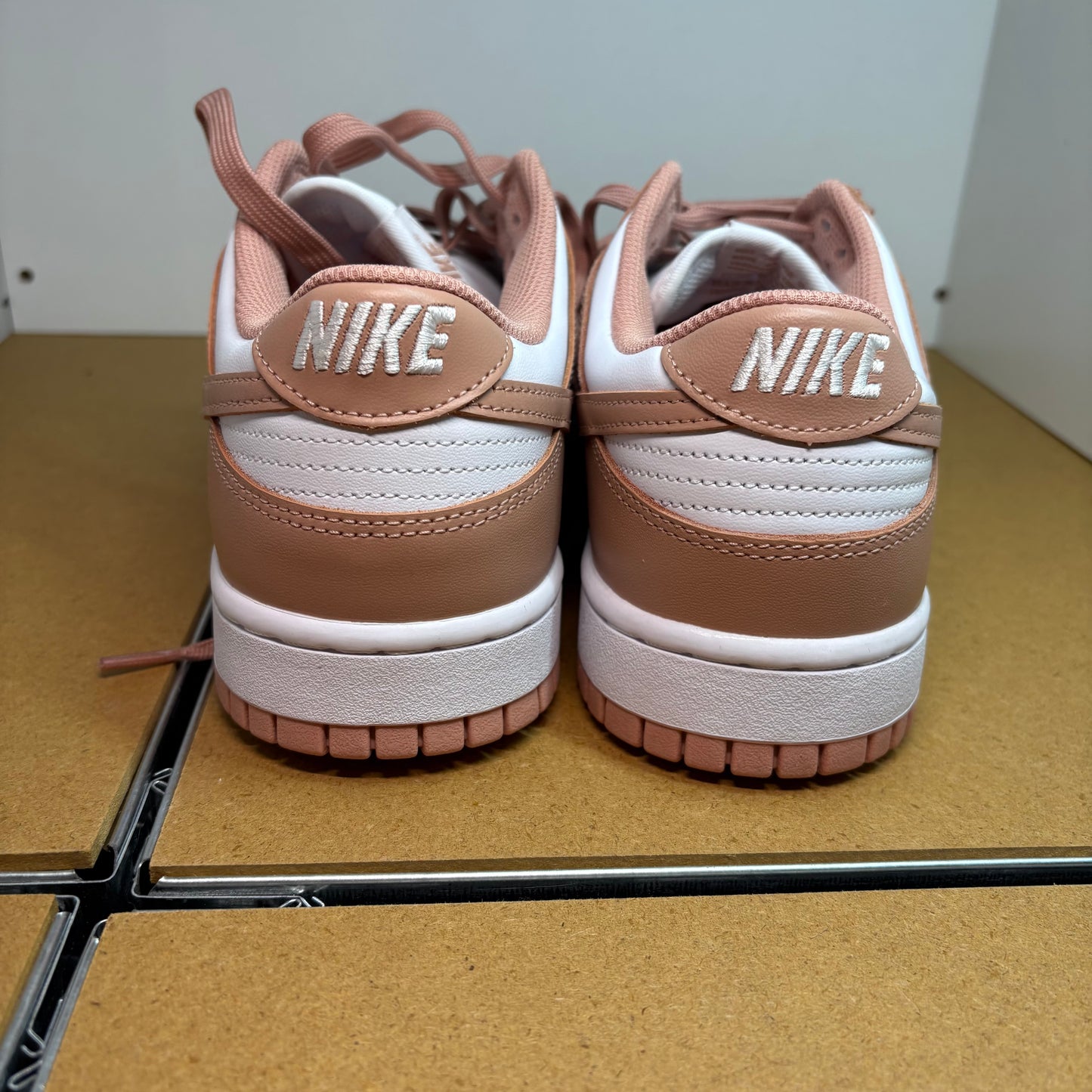 NIKE Dunk Low Rose Whisper Sneaker DD1503-118 - mit Box OHNE Deckel
