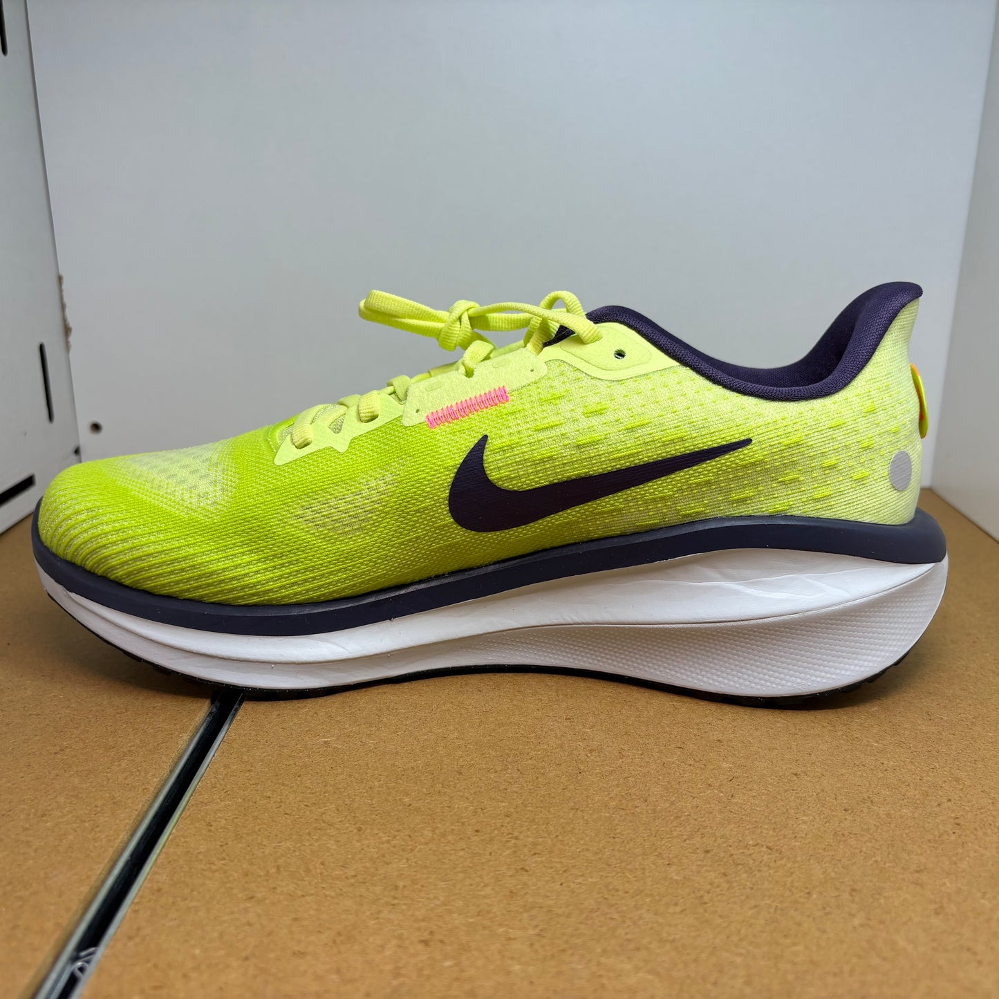 NIKE Vomero 17 Laufschuh FB8502-300 - mit Box OHNE Deckel