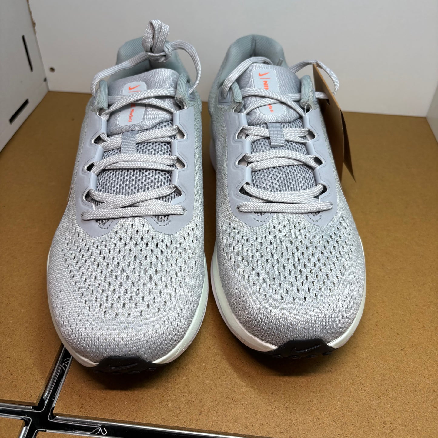 NIKE Winflo 11 Sneaker FJ9510-004 - mit Box OHNE Deckel