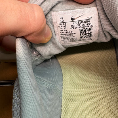 NIKE Winflo 11 Sneaker FJ9510-004 - mit Box OHNE Deckel