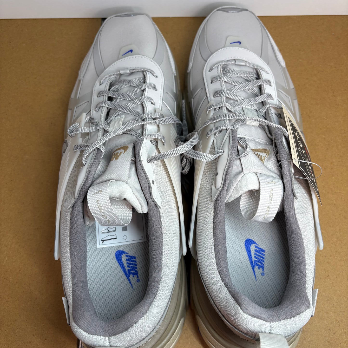 NIKE V2K Run Gore TEX GTX Light Bone Sneaker FZ2622-002 - mit Box OHNE Deckel