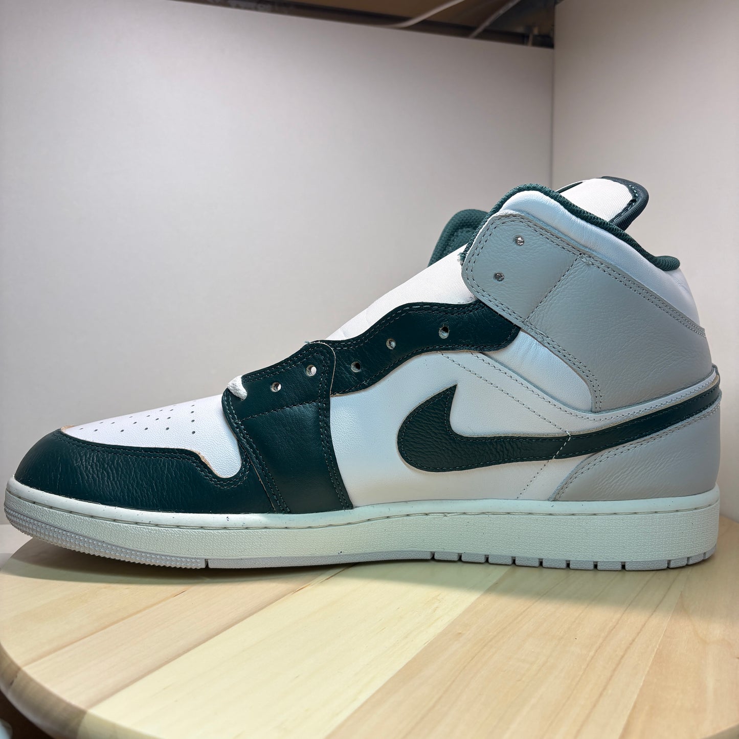 Jordan 1 Mid SE Oxidized Green Sneaker FQ7720-103 - mit Box OHNE Deckel