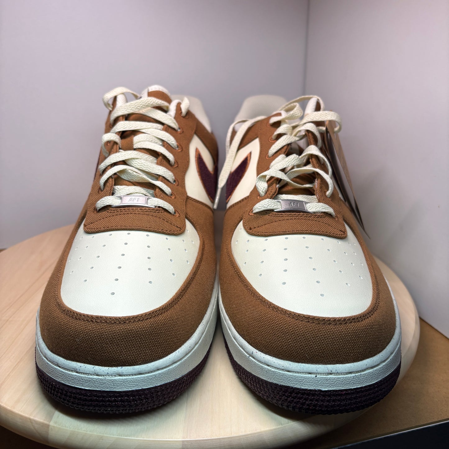 NIKE Air Force 1 07 British Tan LV8 Sneaker FQ8713-200 - mit Box OHNE Deckel