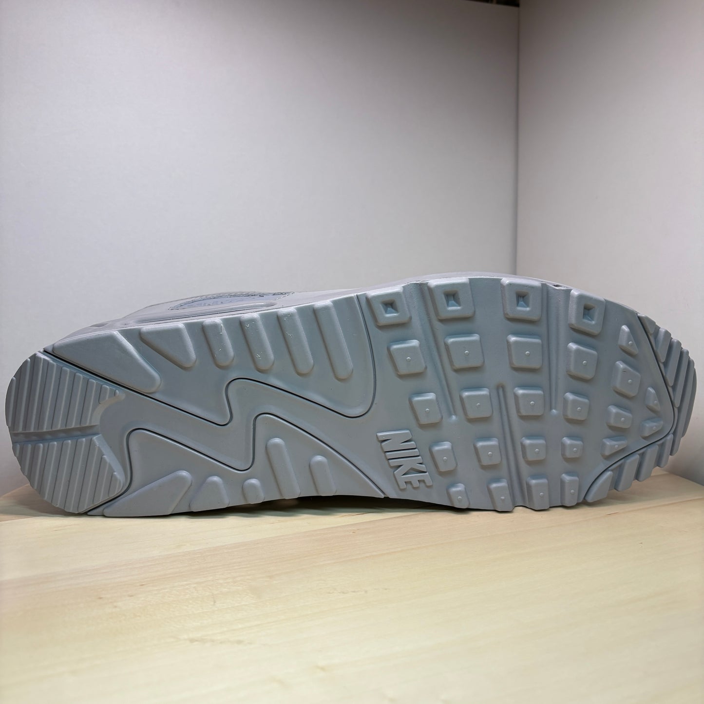 NIKE Air Max 90 Sneaker CN8490-001 - mit Box OHNE Deckel