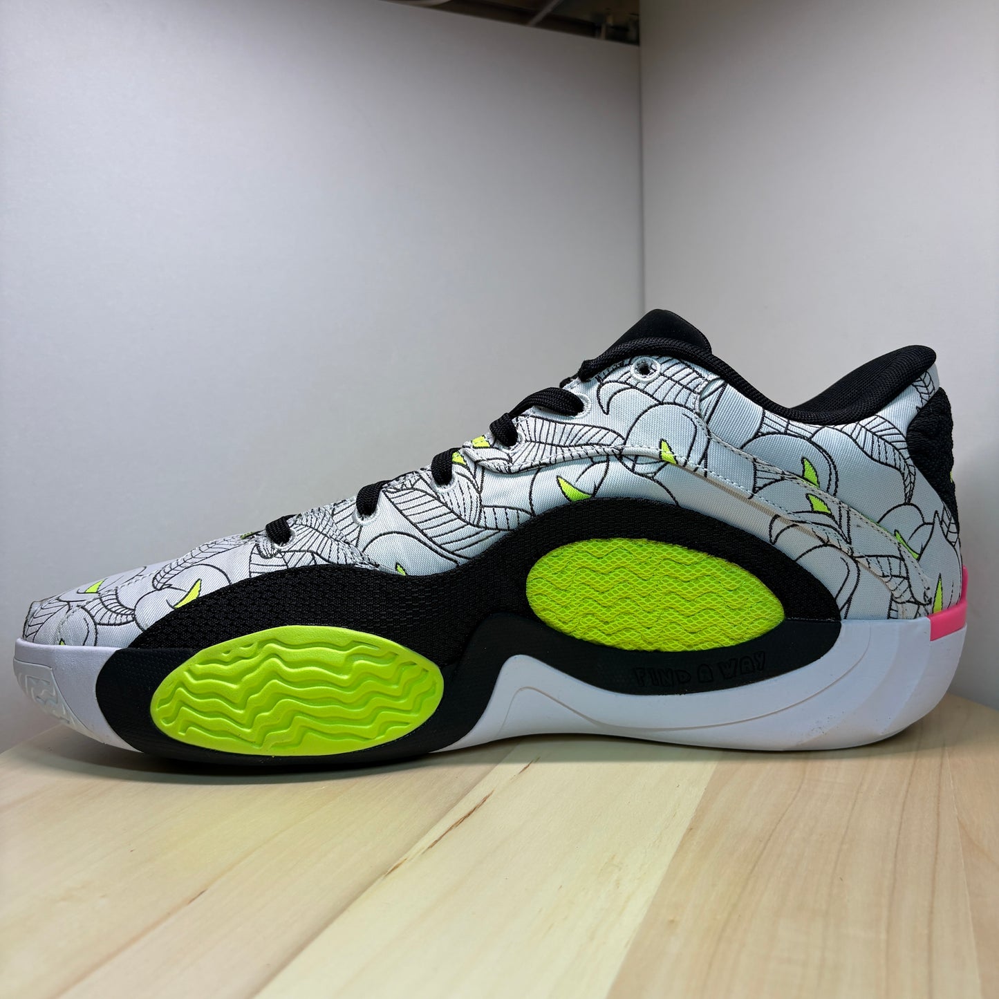 Jordan Tatum 2 Mommas Boy Basketball-Schuh FZ8824-100 - mit Box OHNE Deckel