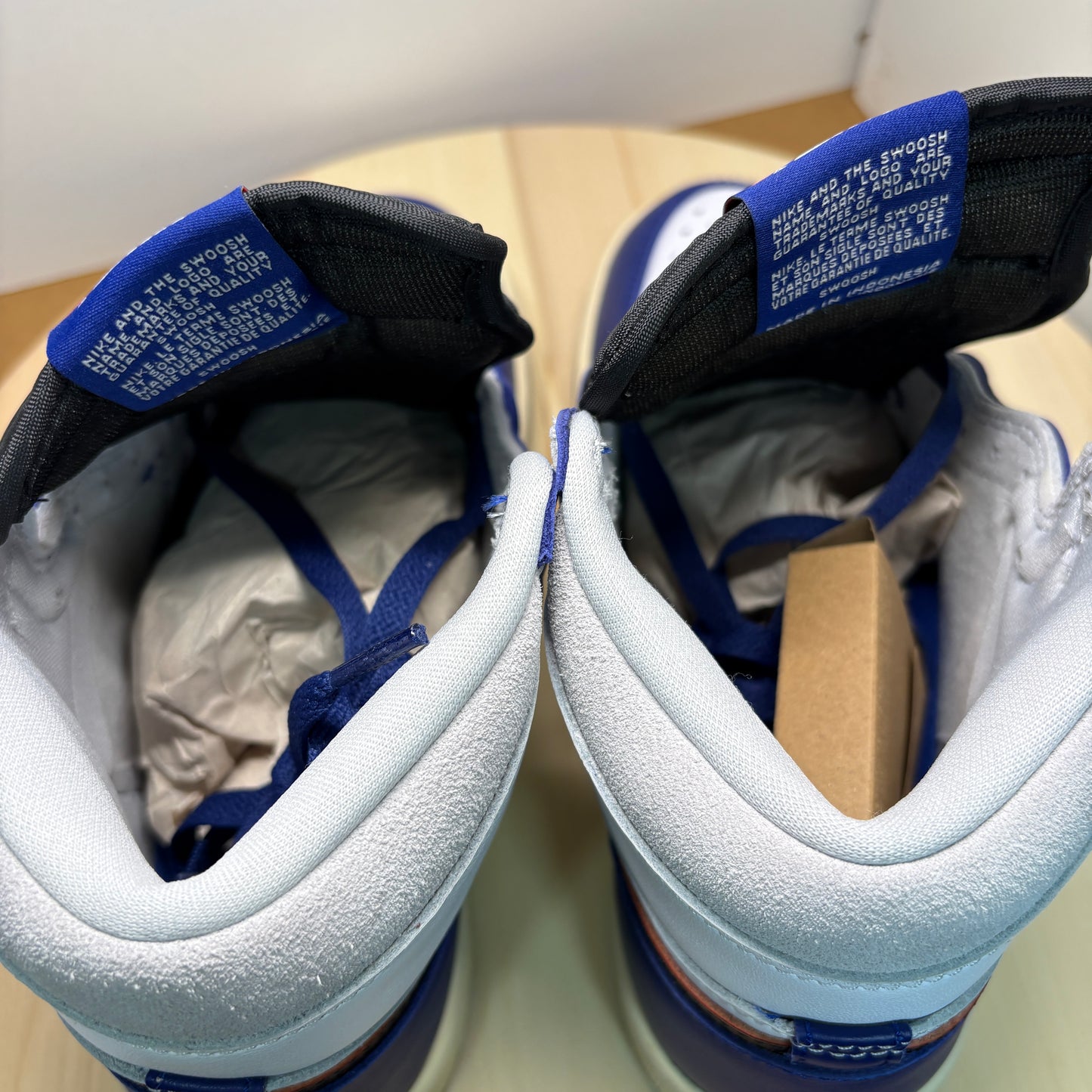 Jordan 1 Retro High OG Sneaker DZ5485-100 - mit Box OHNE Deckel