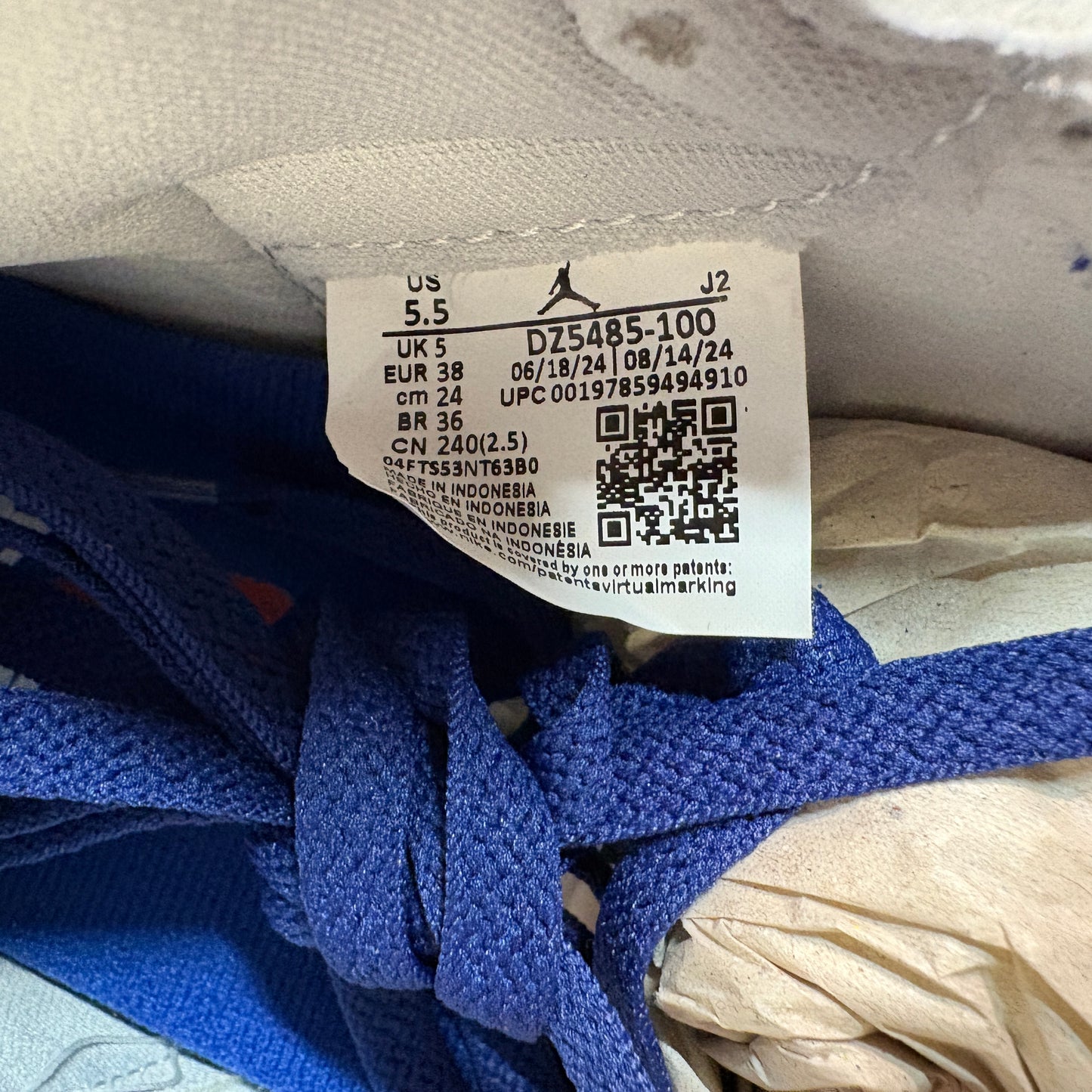 Jordan 1 Retro High OG Sneaker DZ5485-100 - mit Box OHNE Deckel