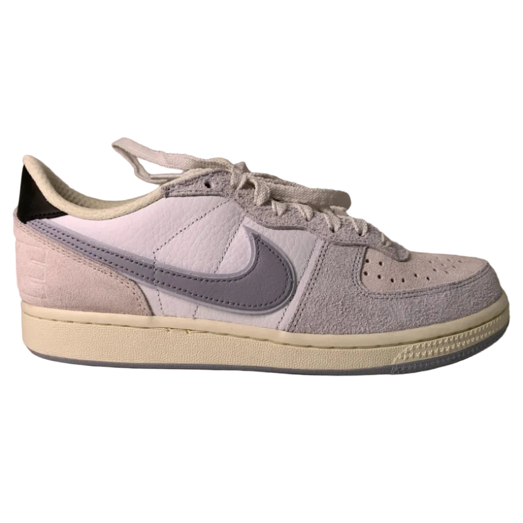 NIKE Herren Sneaker FJ4207-001 Außenansicht 