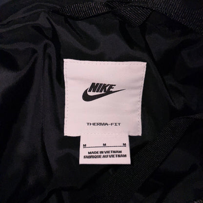 NIKE Damen Winterjacke DH4079-010 M Label