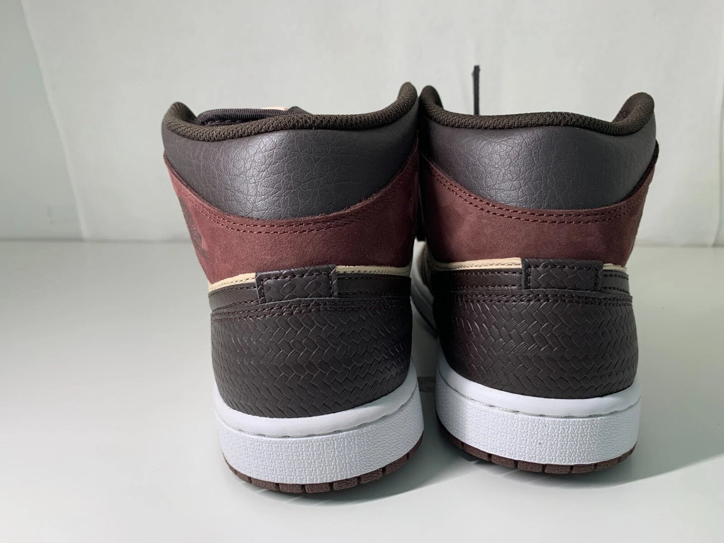 Jordan 1 mittelhoch SE Paris YMCA Herren Sneaker FZ4359-200 - mit Box OHNE Deckel