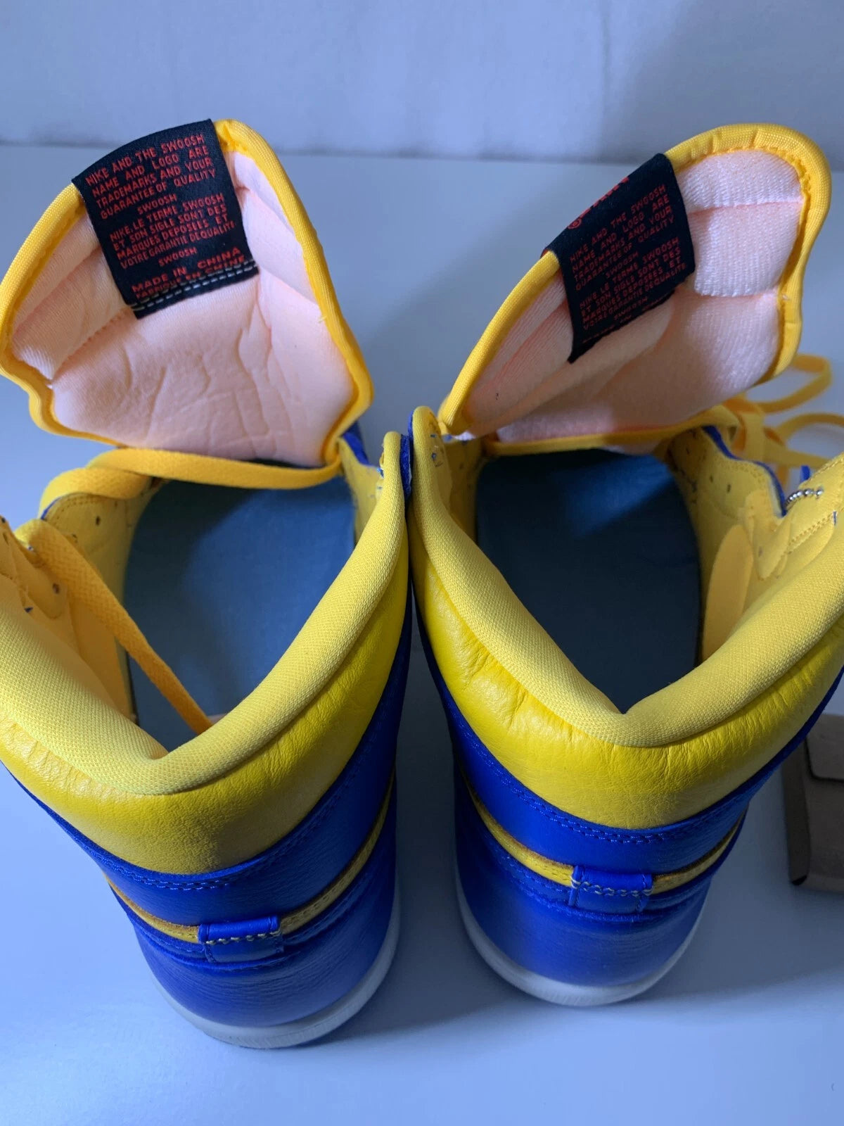Jordan 1 Retro hoch OG Reverse Laney Damen Sneaker FD2596-700 - mit Box OHNE Deckel