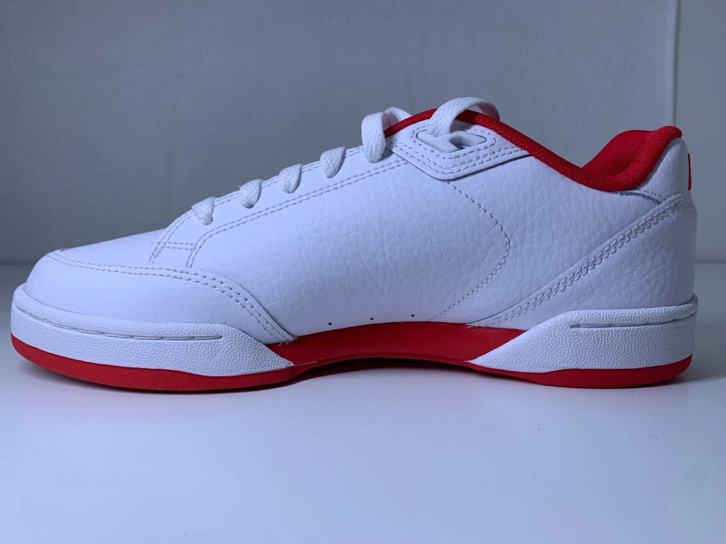 NIKE Grandstand II White University Red Herren Sneaker AA2190-104 - mit Box OHNE Deckel