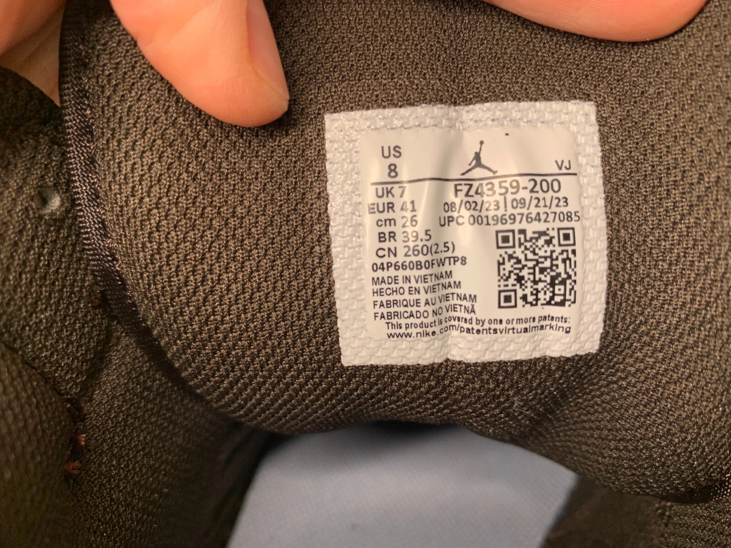 Jordan 1 mittelhoch SE Paris YMCA Herren Sneaker FZ4359-200 - mit Box OHNE Deckel