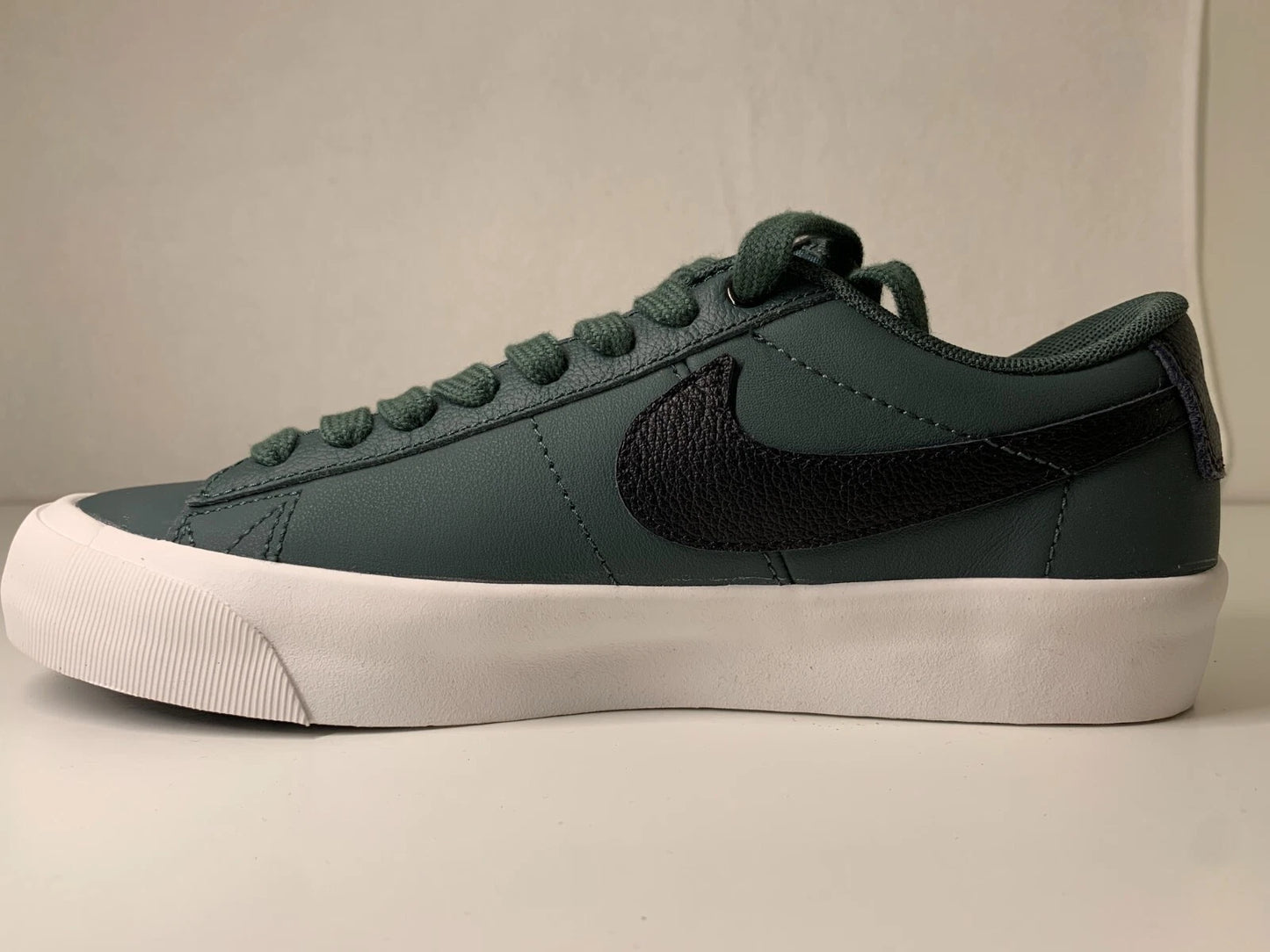 NIKE SB Zoom Blazer Low Pro GT Vintage Sneaker DV1226-300 - ohne Box